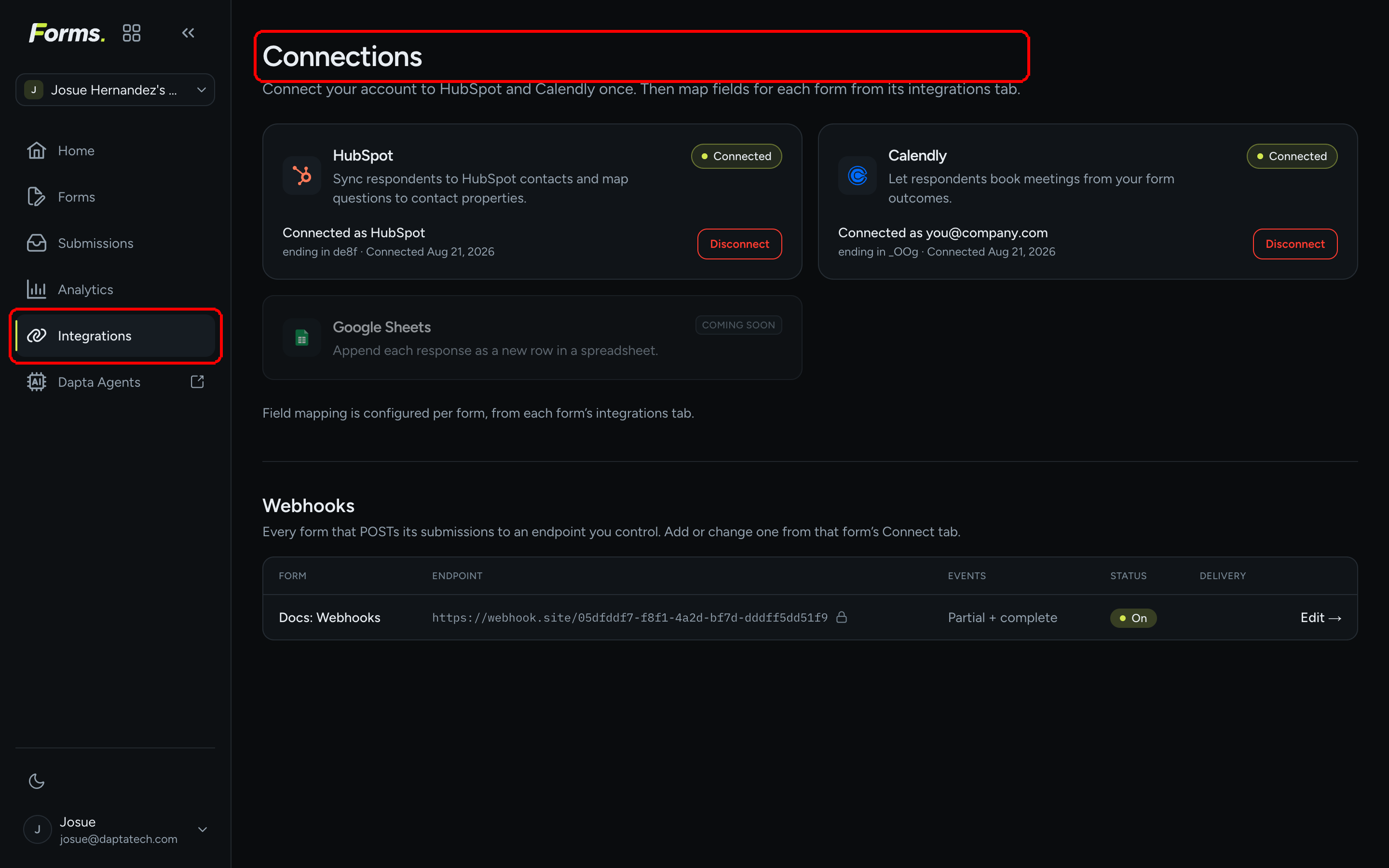 La página de Conexiones abierta desde la entrada Integraciones del rail, con HubSpot y Calendly conectados