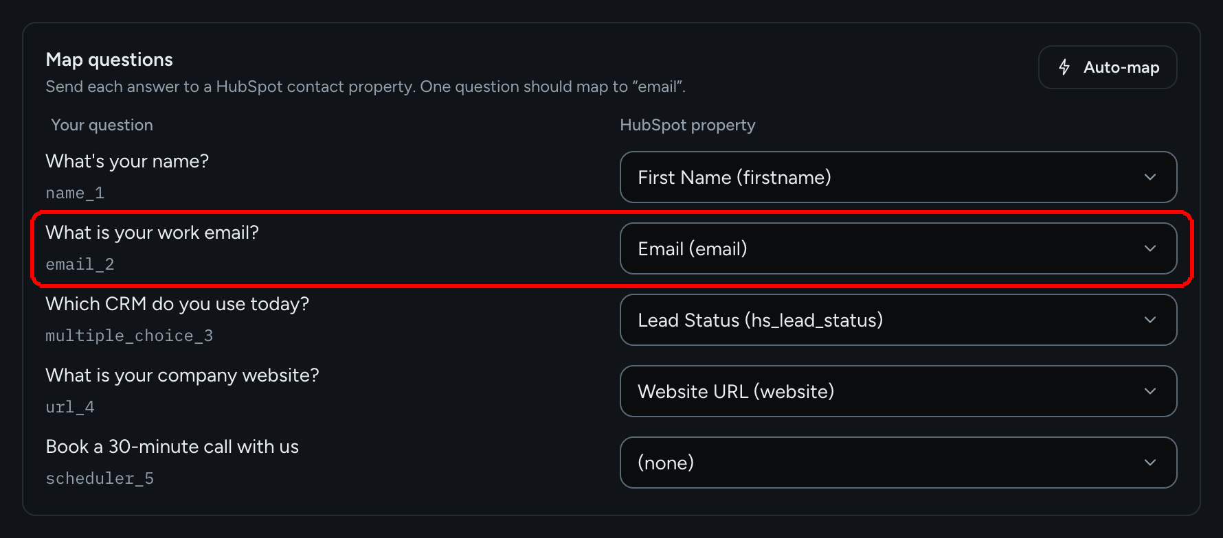 Las filas de Mapear preguntas con la pregunta de correo de trabajo mapeada a Email (email) resaltada